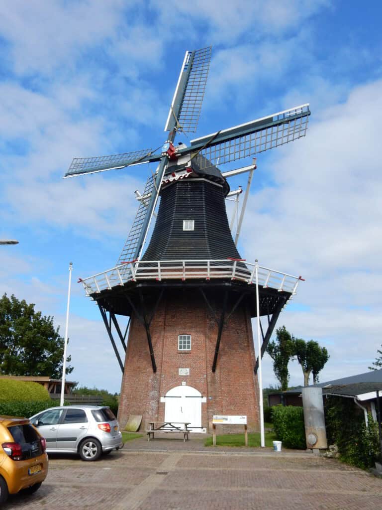 Vierhuizen - Stellingmolen De Onderneming 